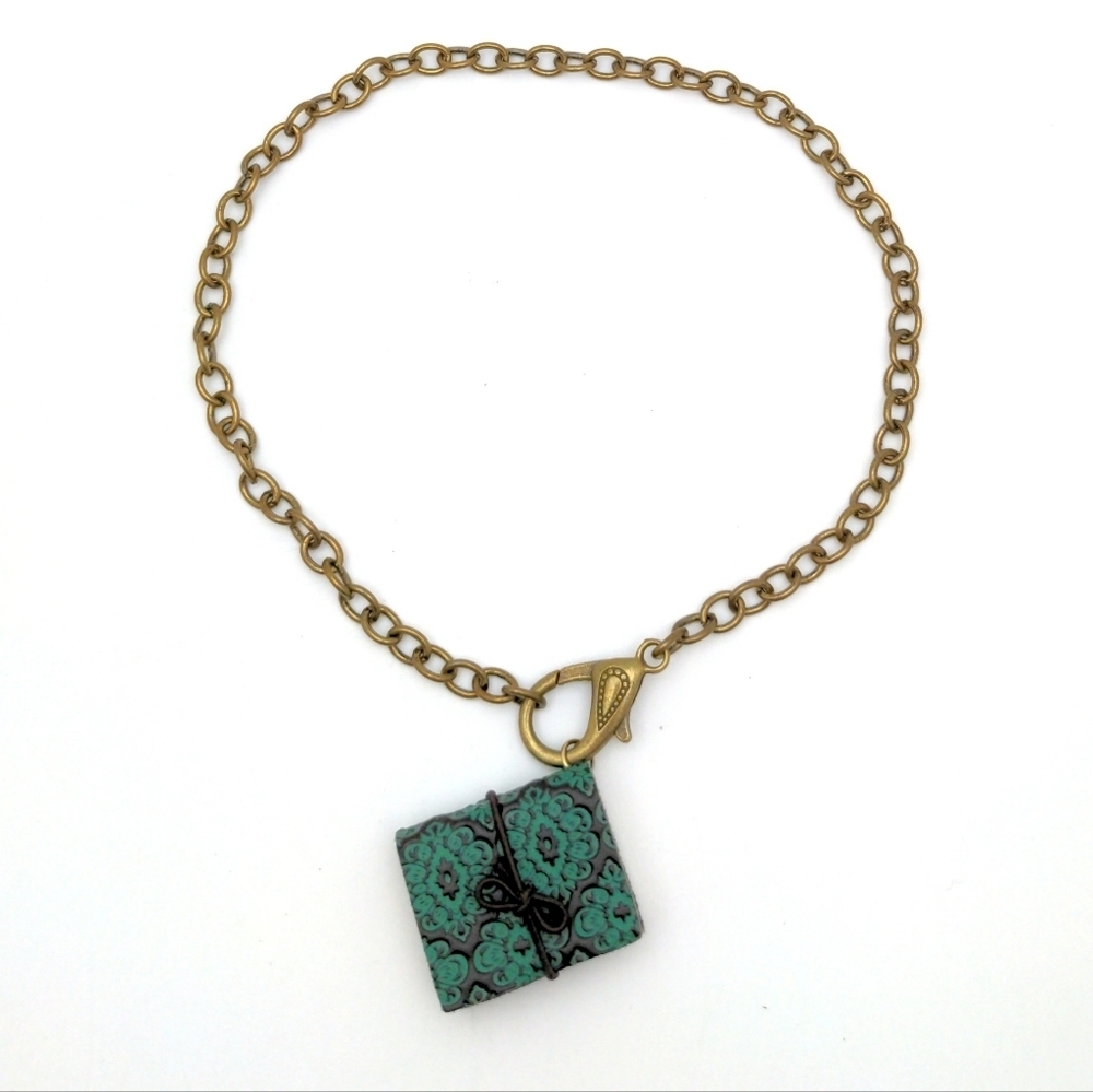 381MIDALANE Unique Leather Mini Book Necklace - Picture 9 of 16